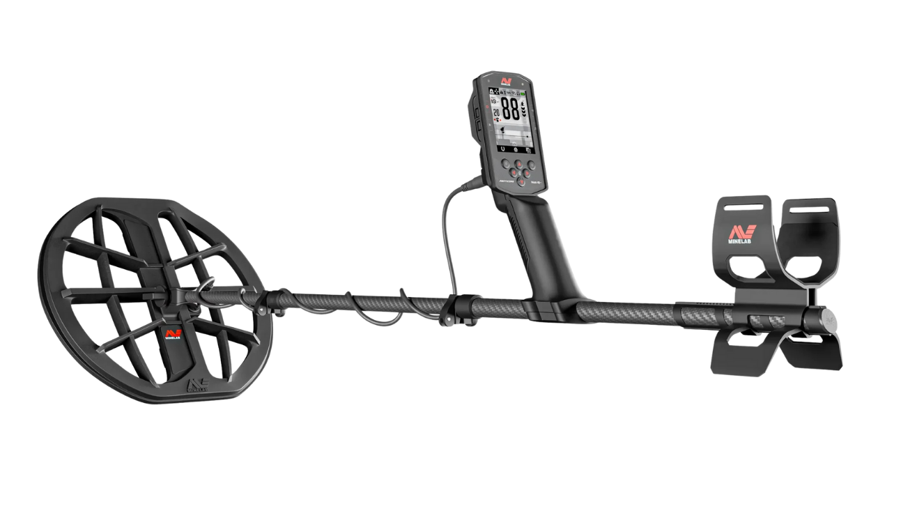 Father's Day Pro Detectorists Bundle - Minelab Equinox 900 + Manticore The Beast With Pinpointer & Accessories