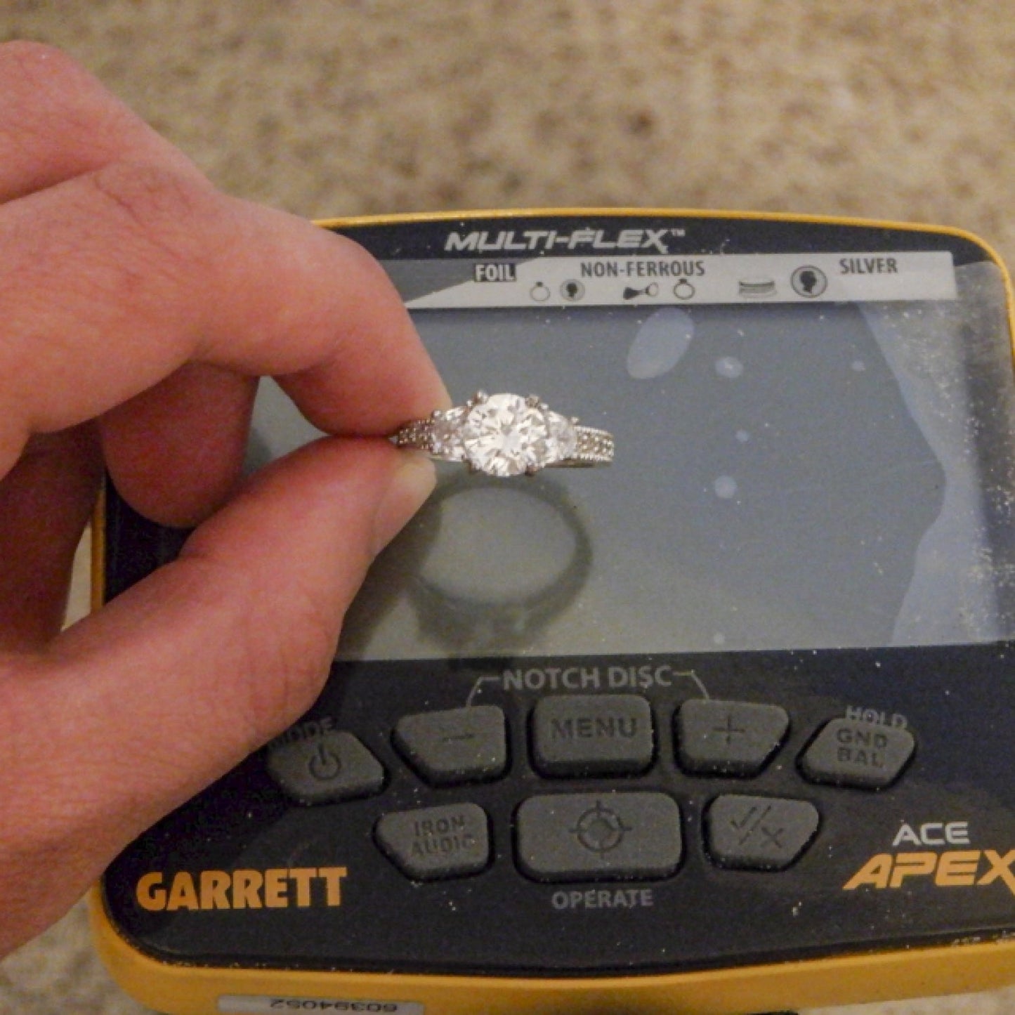 Garrett ACE APEX VIPER Multi-Frequency Metal Detector with Z-Lynk Wireless Headphones and Coil Cover