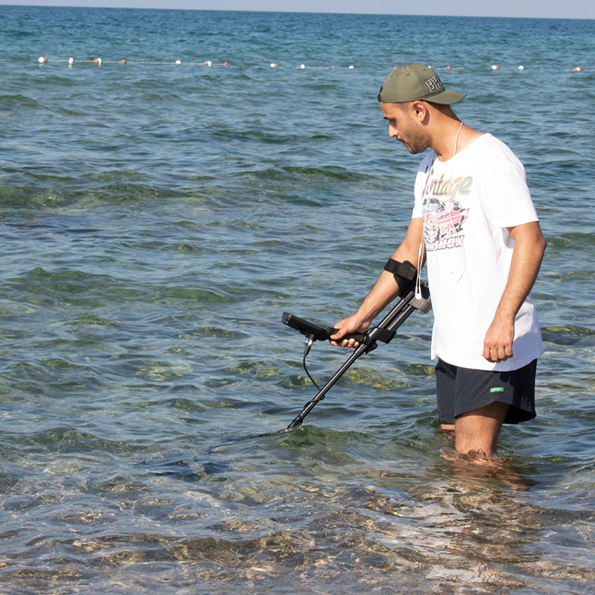Nokta Legend 2 COIL PKG "Next Generation" Multi-Frequency Waterproof Metal Detector with Wireless Headphones