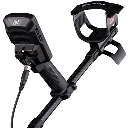 Father's Day Bundle - Minelab Manticore + Minelab Vanquish 460 + Minelab Pro-Find 40 Pinpointer + Minelab Padded Travel Bag and Treasure Kit