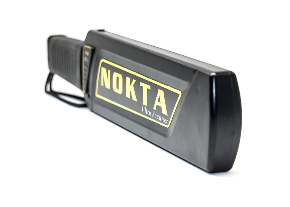 Nokta Ultra Scanner Pro Package with Carry Bag, Earphone, Charger, Belt Holster and 9 Volt Rechargable Battery